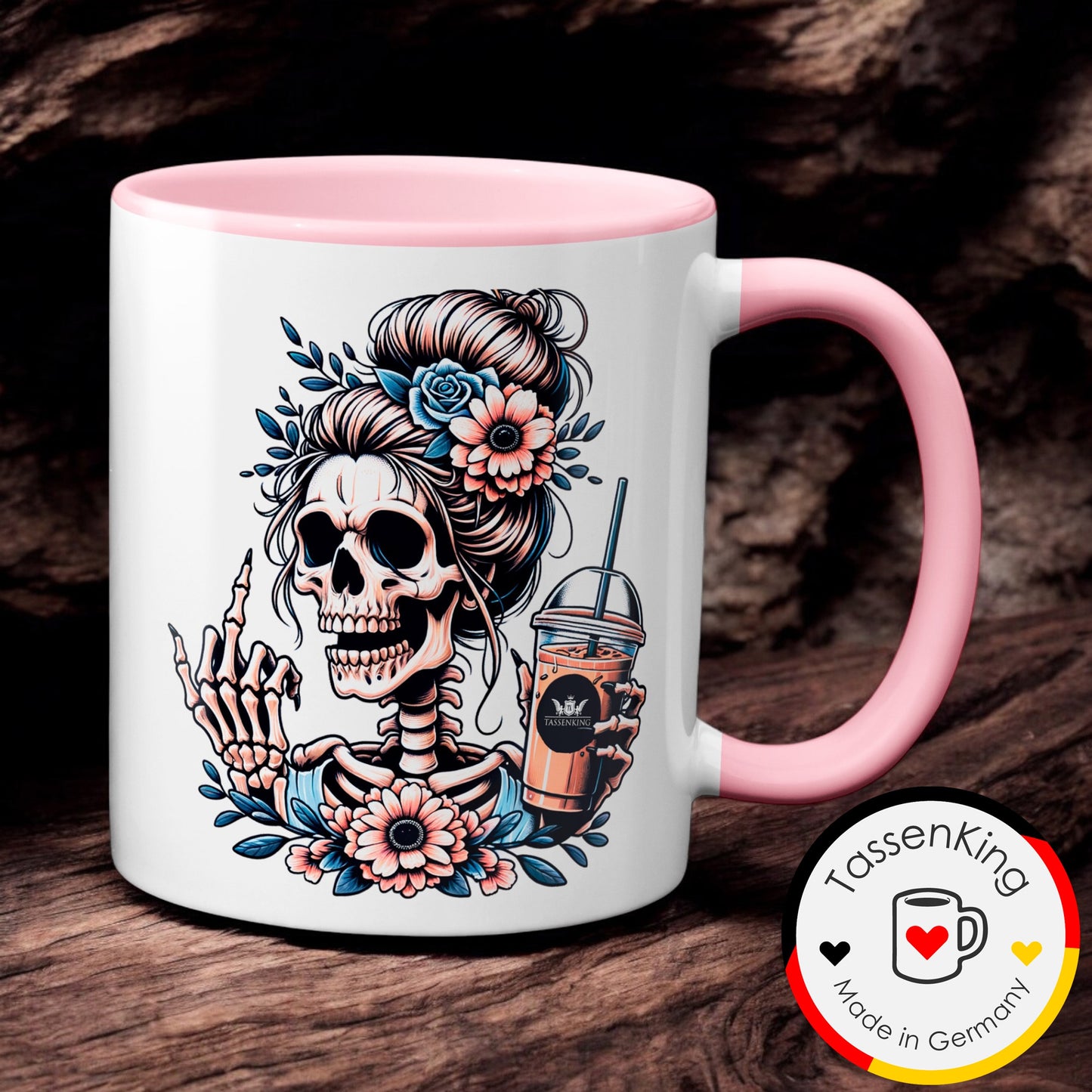 Skull Frau mit Mittelfinger (FuckOff) und Kaffee / Rosa