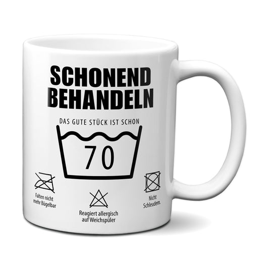 Schonend behandeln. Das gute Stück ist schon 70.