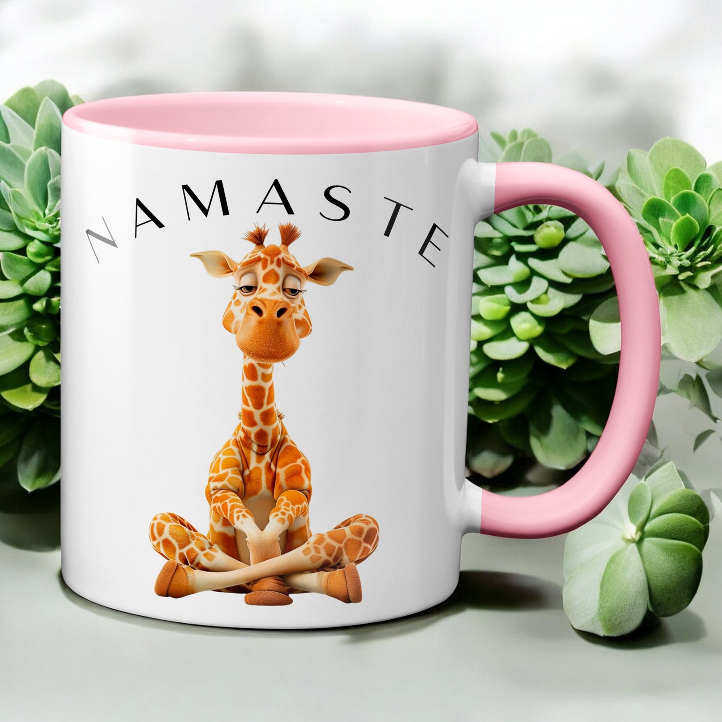 Yoga Giraffe mit entspanntem Blick - Namaste / Rosa